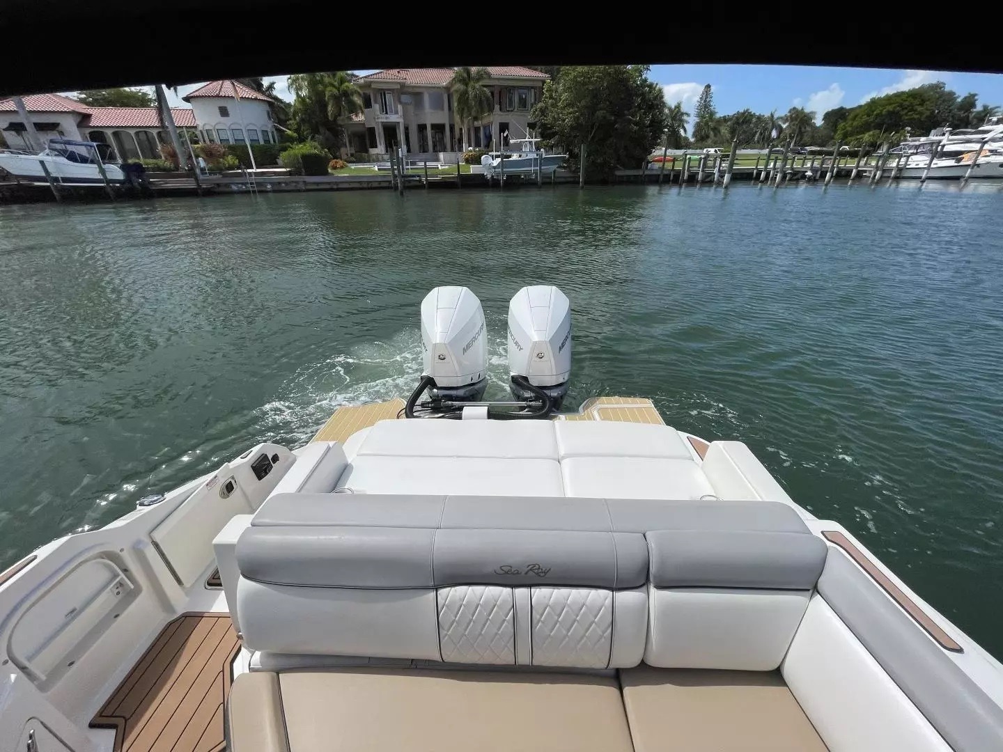 SEA RAY SDX 32 in East Coast United States — view 6