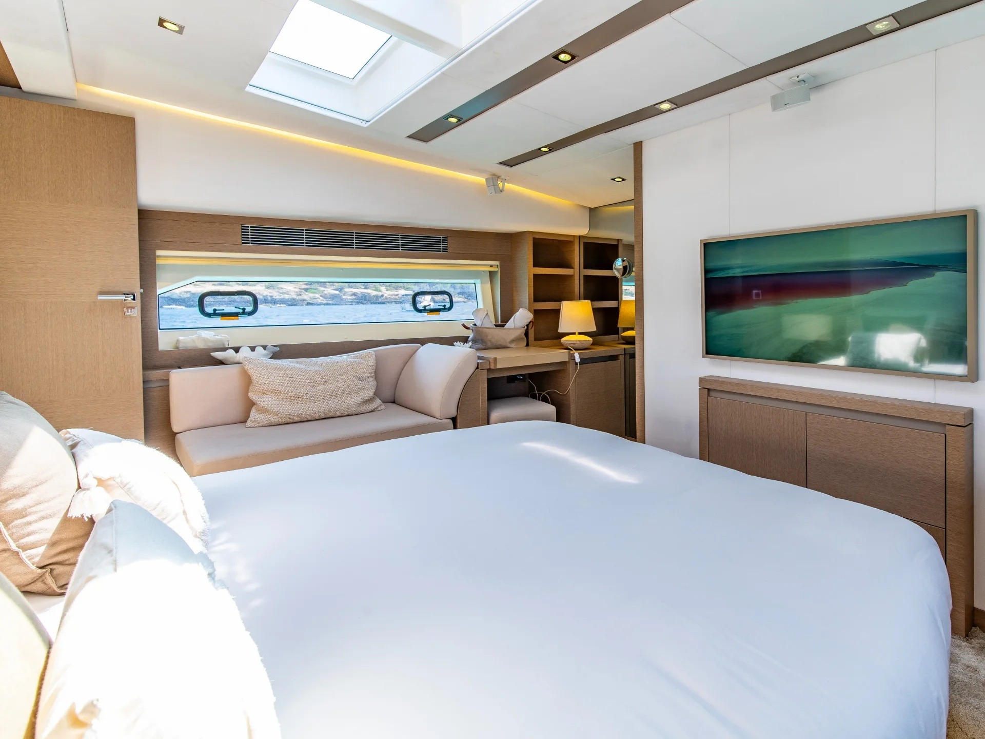 PRESTIGE 68 in West Mediterranean — view 3
