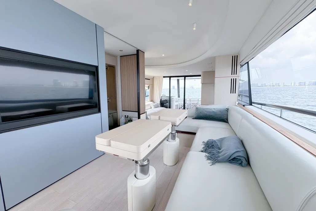 AZIMUT 70 in East Coast United States — view 13