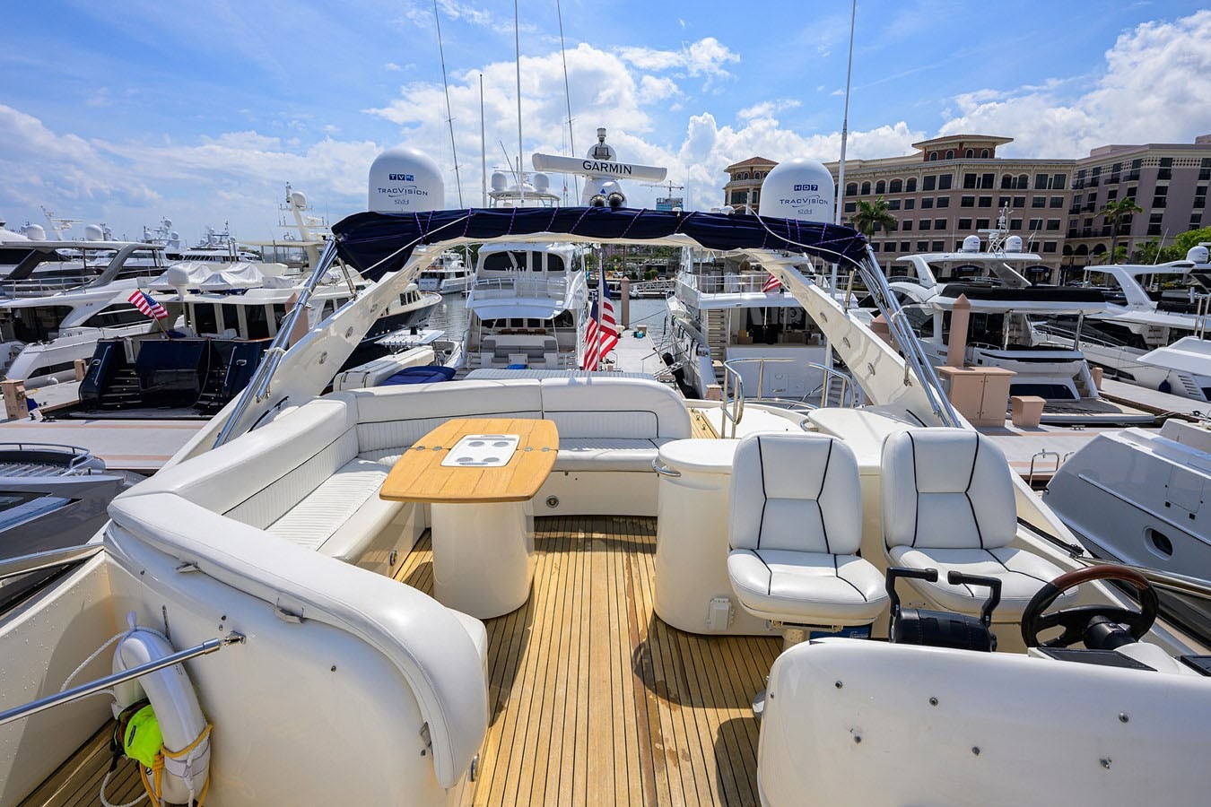 SUNSEEKER 88 in East Coast United States — view 8