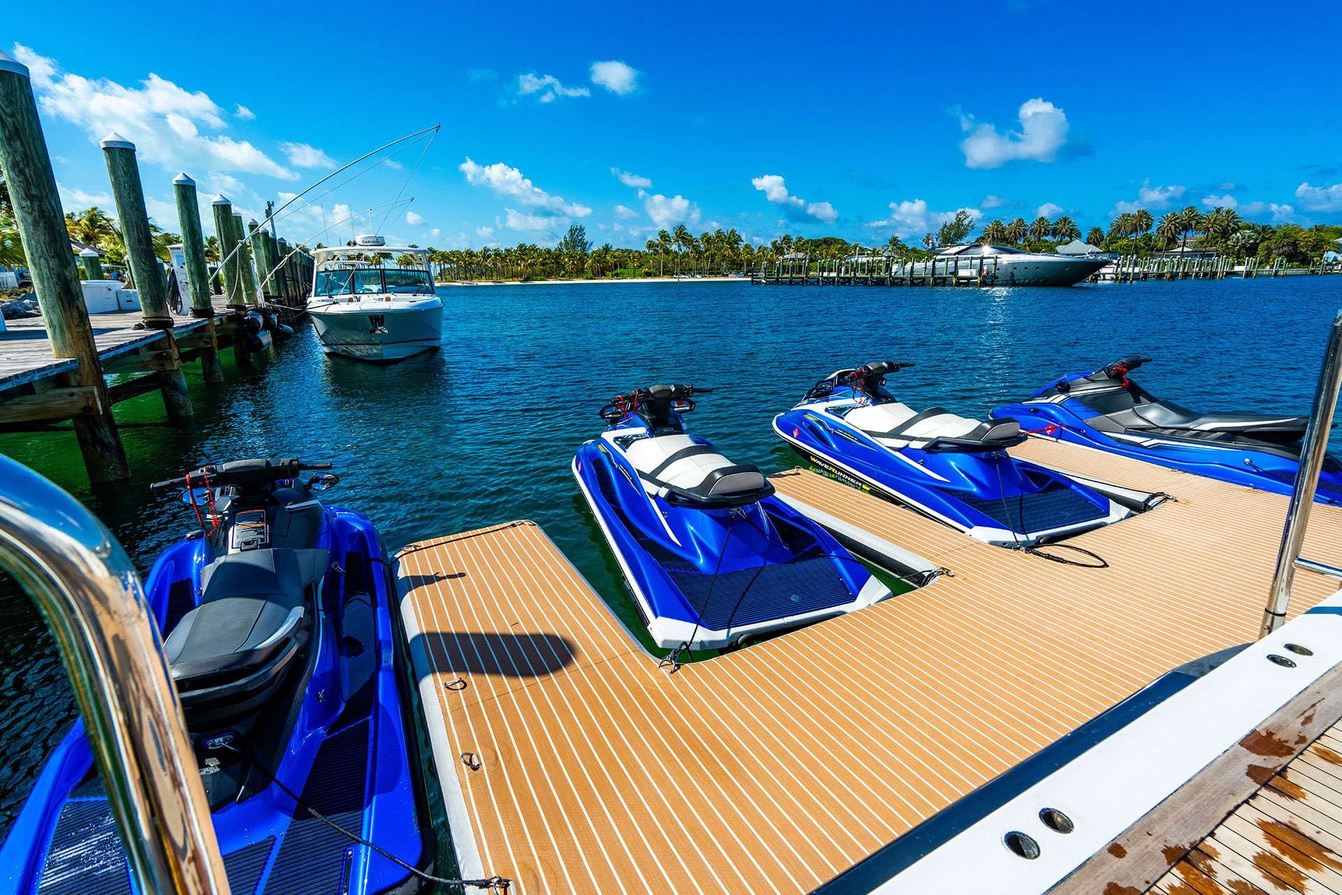 CHRISTENSEN 163 in East Coast United States — view 8