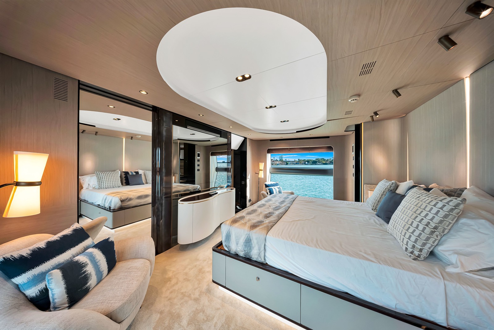AZIMUT 27MGRANDE 88 in East Coast United States — view 5