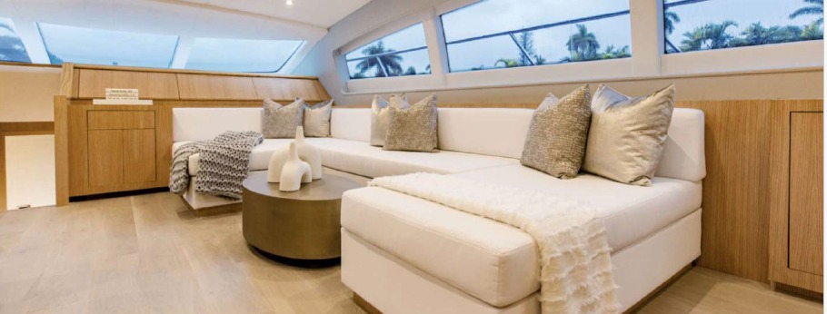 MANGUSTA 105 in Caribbean — view 8