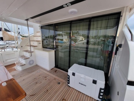PRINCESS 68 in Caribbean — view 8