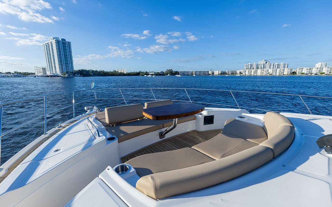 SEA RAY 65 in Caribbean — view 3