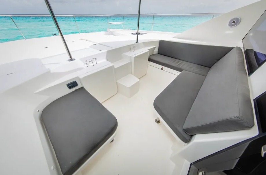 LEOPARD 51 in East Coast United States — view 4