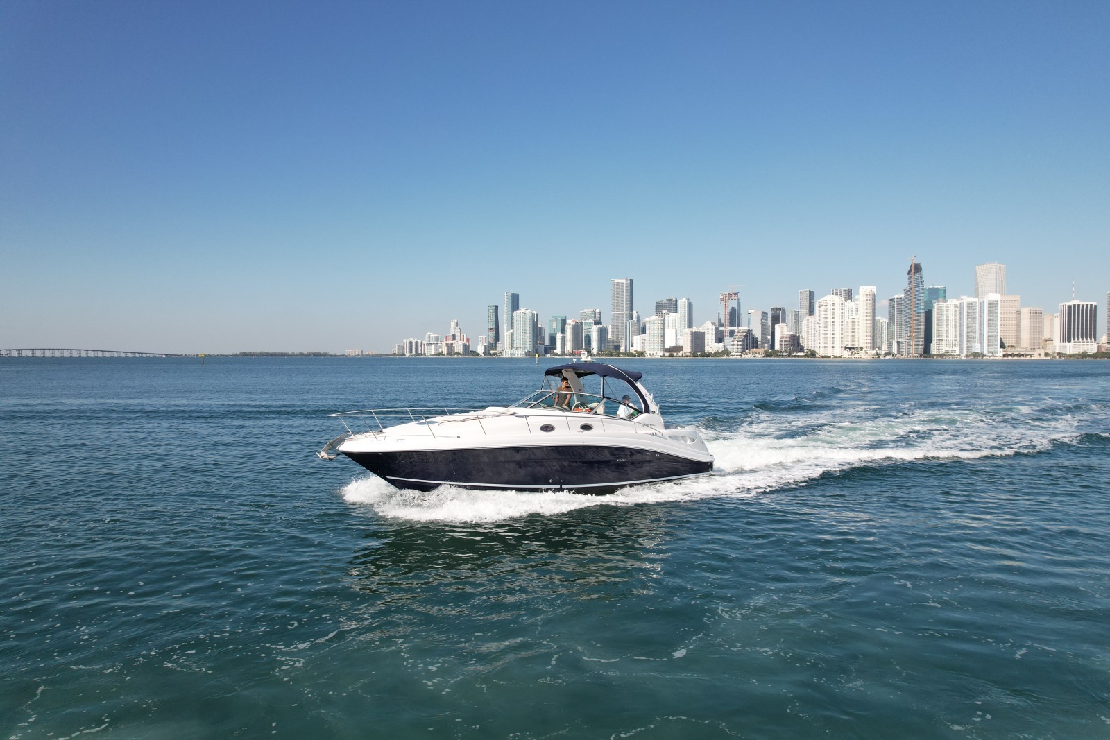 SEARAY 40 in East Coast United States — view 3