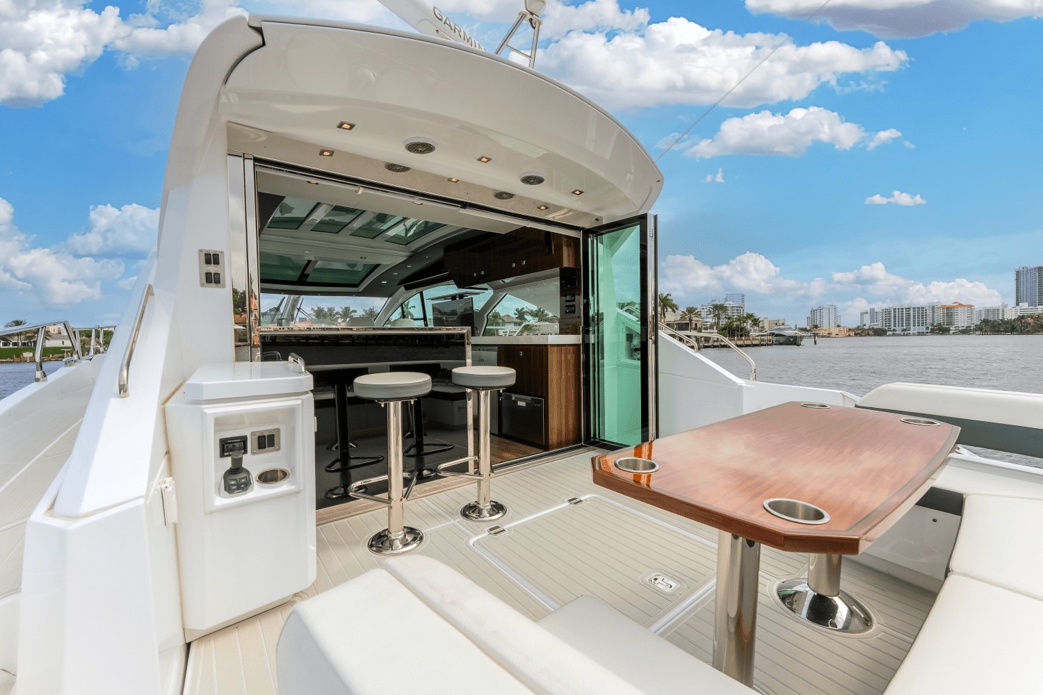 CRUISERS CANTIUS 60 in East Coast United States — view 6