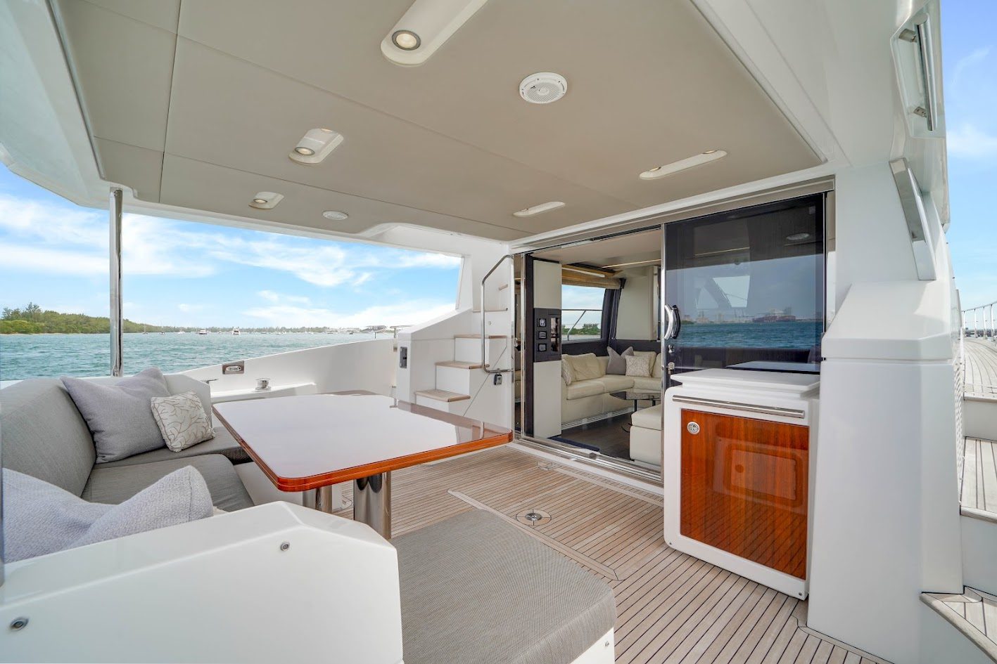 AZIMUT 68 in East Coast United States — view 6