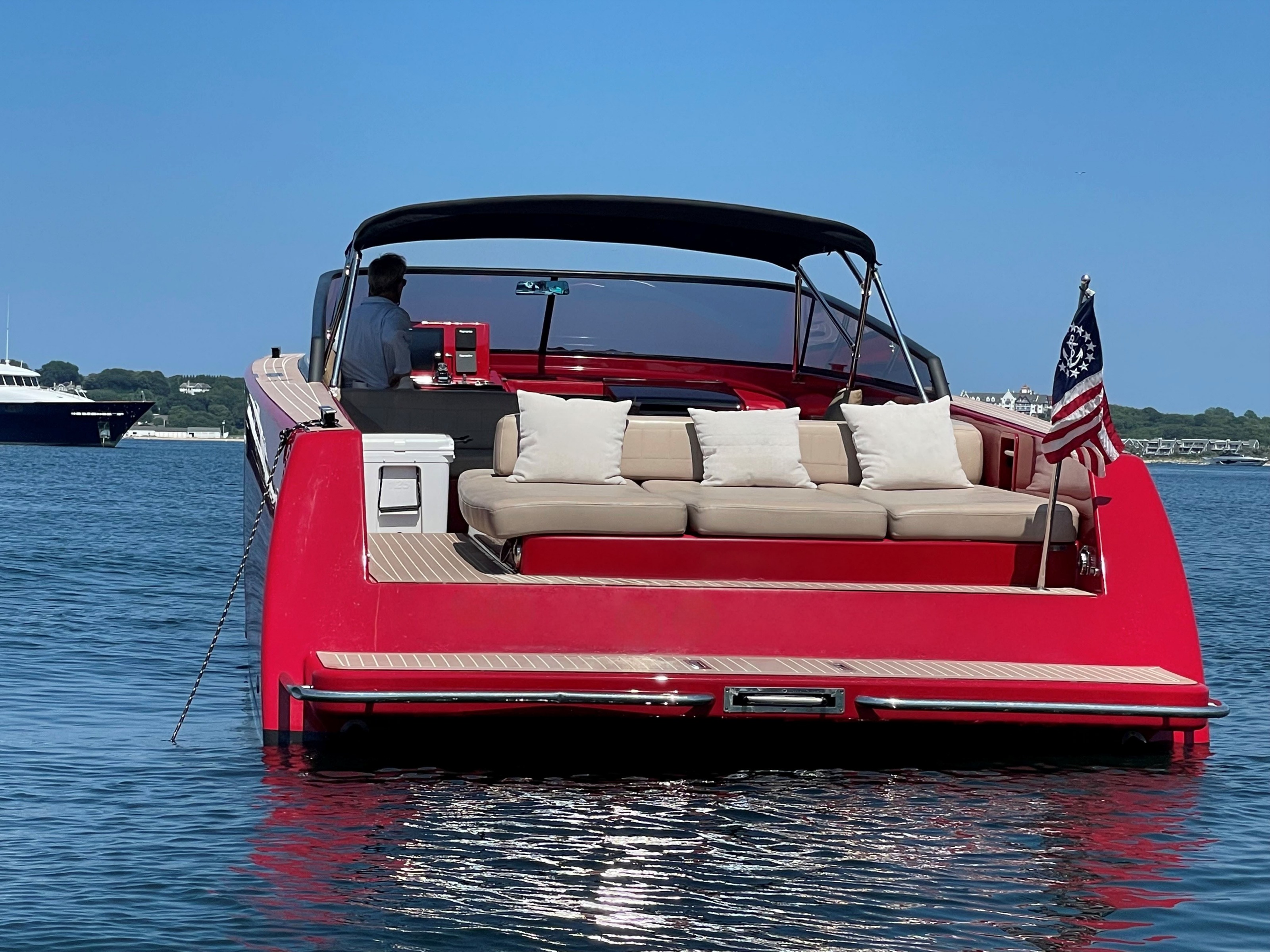 VANDUTCH 40 — view 4