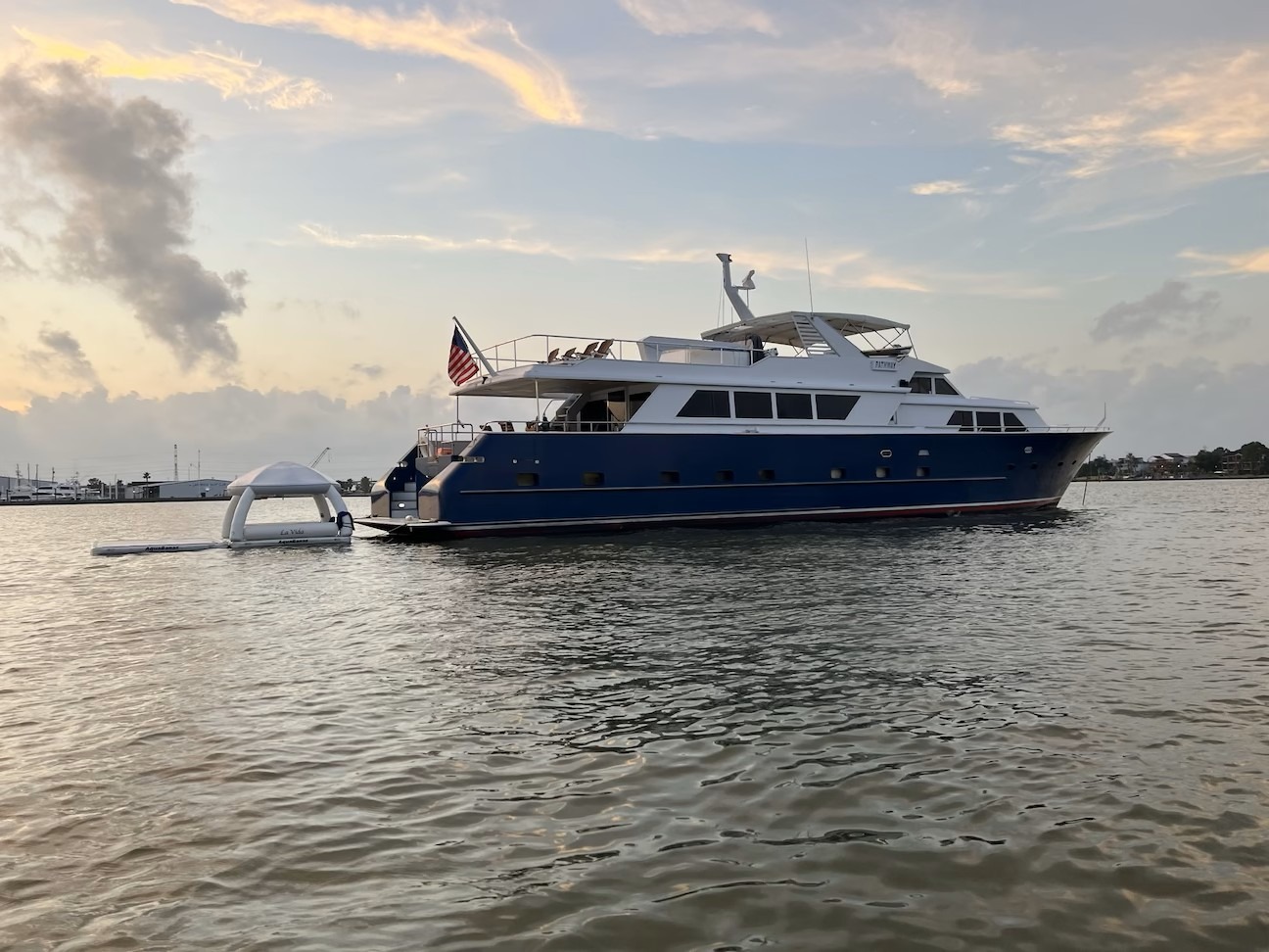 FEADSHIP 104 in East Coast United States — view 2