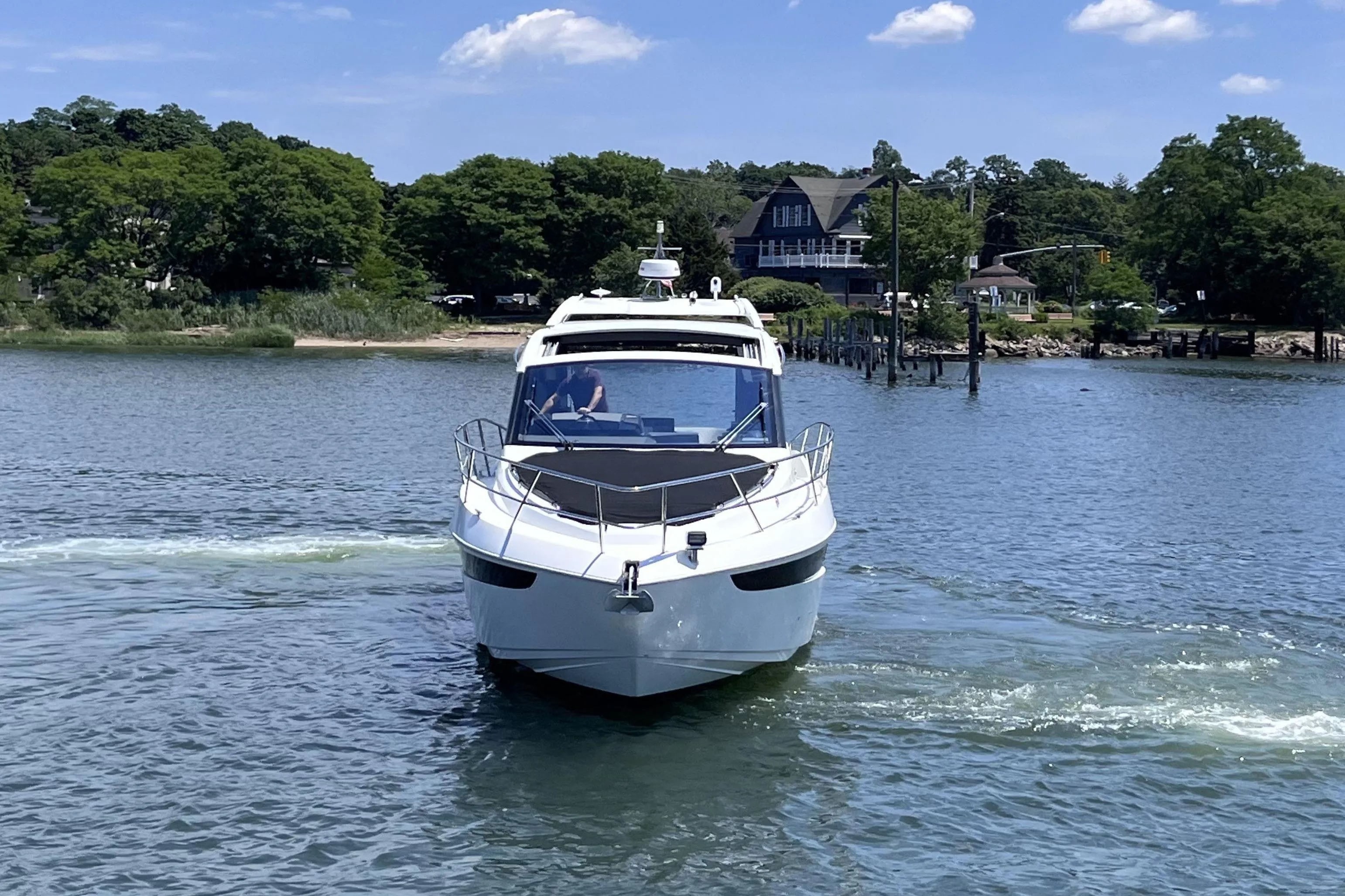 GALEON 425 HTS 44 in East Coast United States — view 2