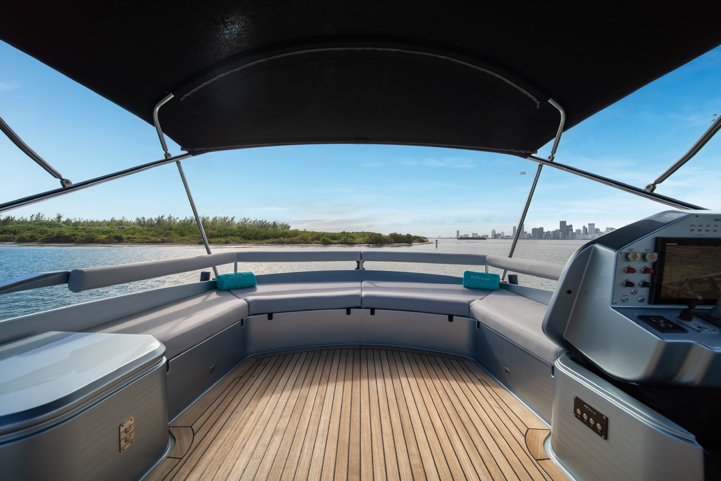 RIVA 76 in East Coast United States — view 8