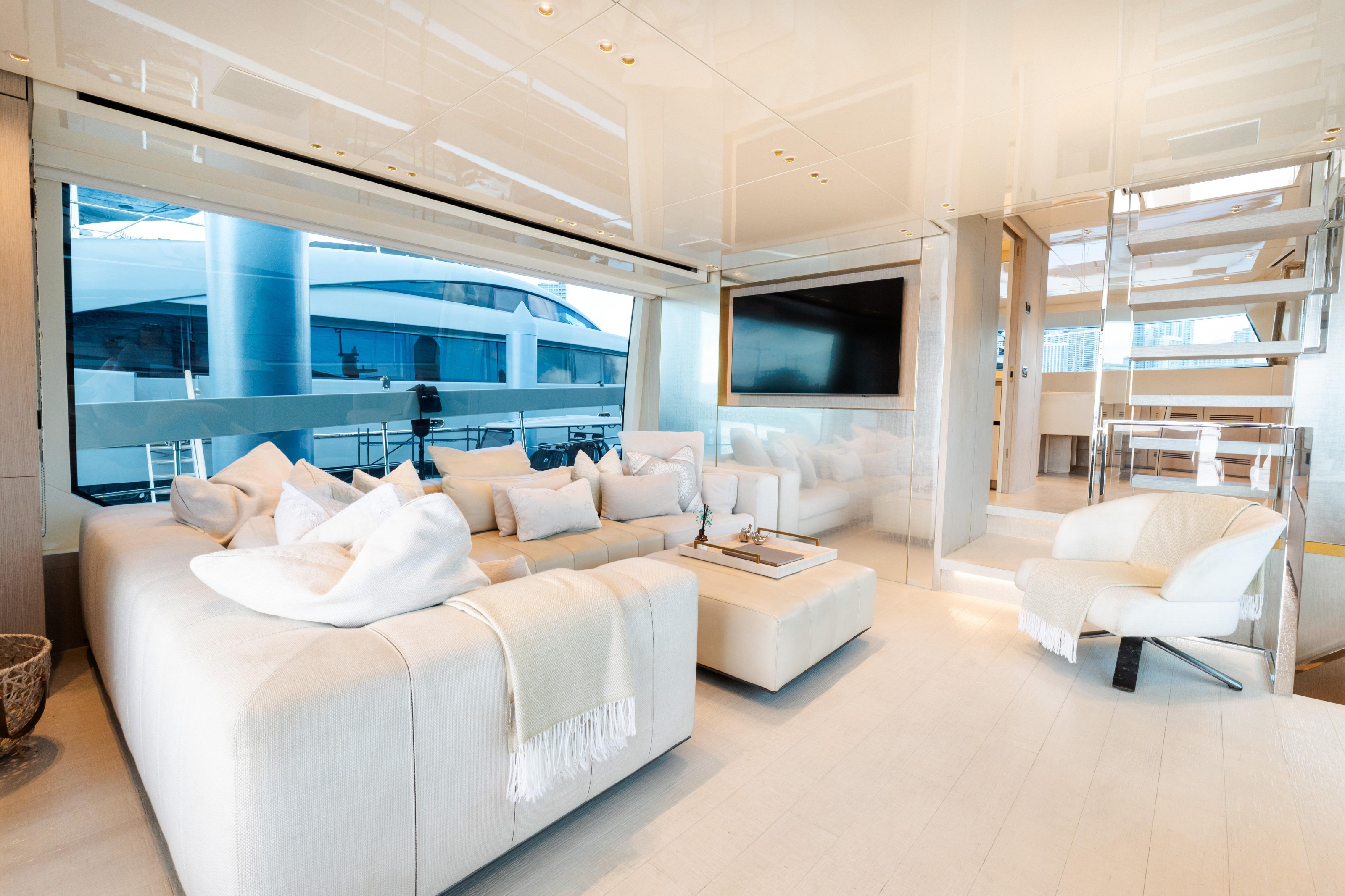 SAN LORENZO 76 in East Coast United States — view 3