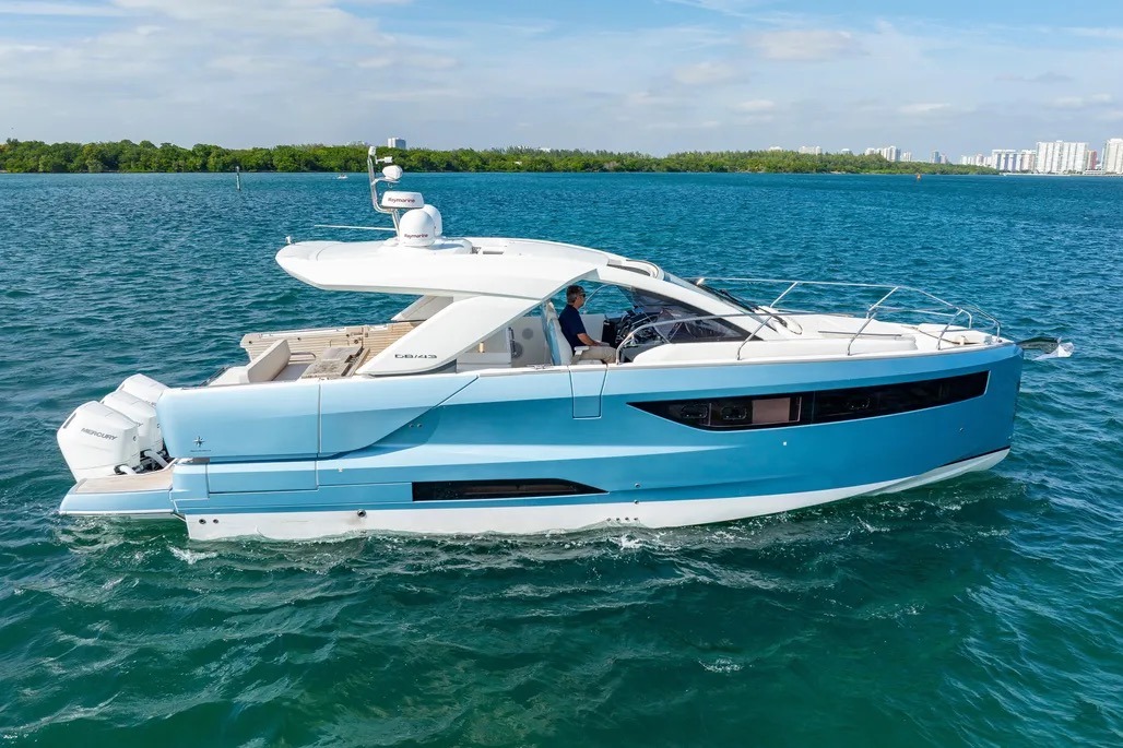 JEANNEAU 43 in East Coast United States — view 8