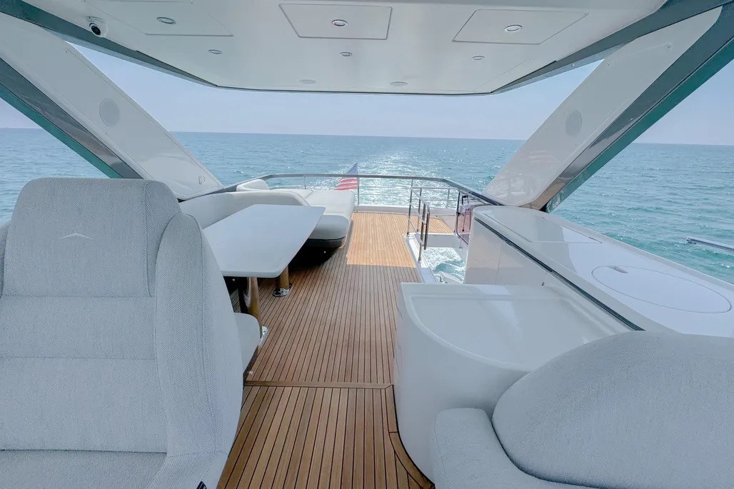 AZIMUT 70 in East Coast United States — view 7