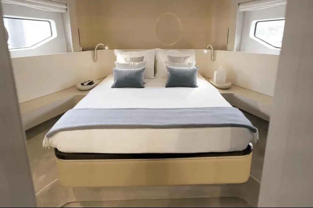 AZIMUT 70 in East Coast United States — view 17