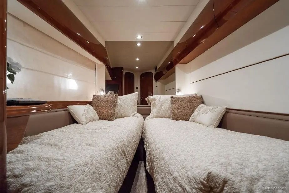 VIKING PRINCESS 70 in East Coast United States — view 8