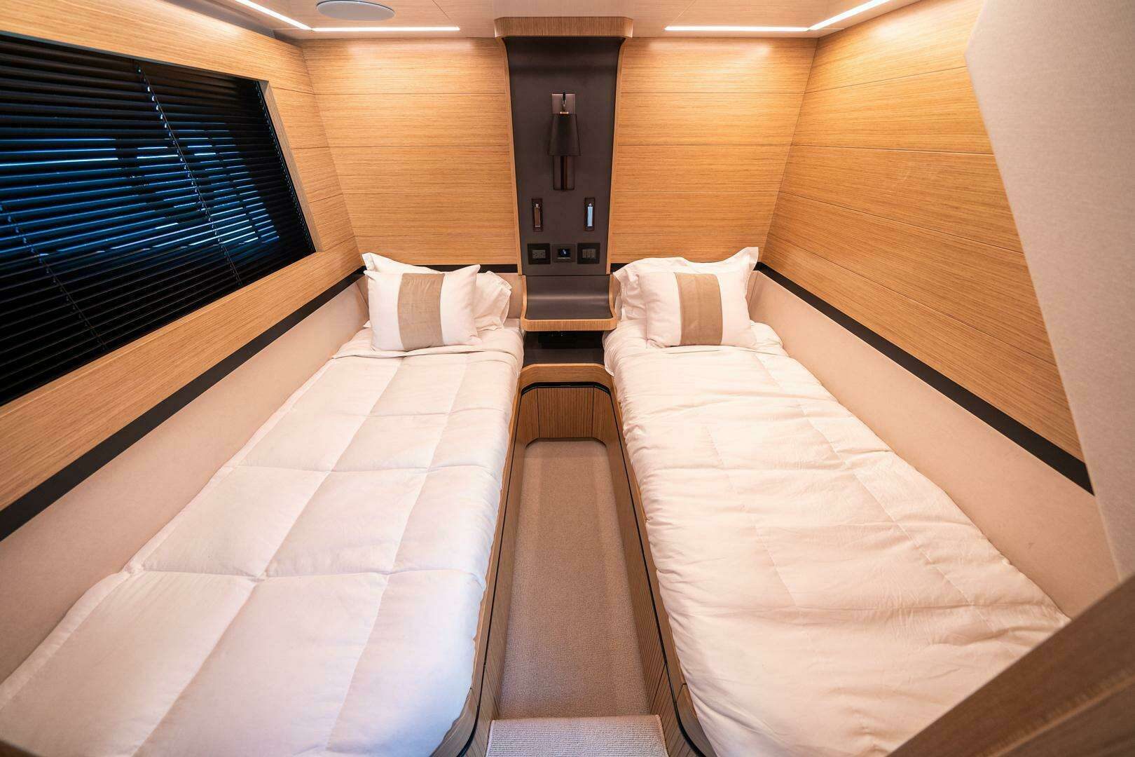 PEARL 62 in East Coast United States — view 19