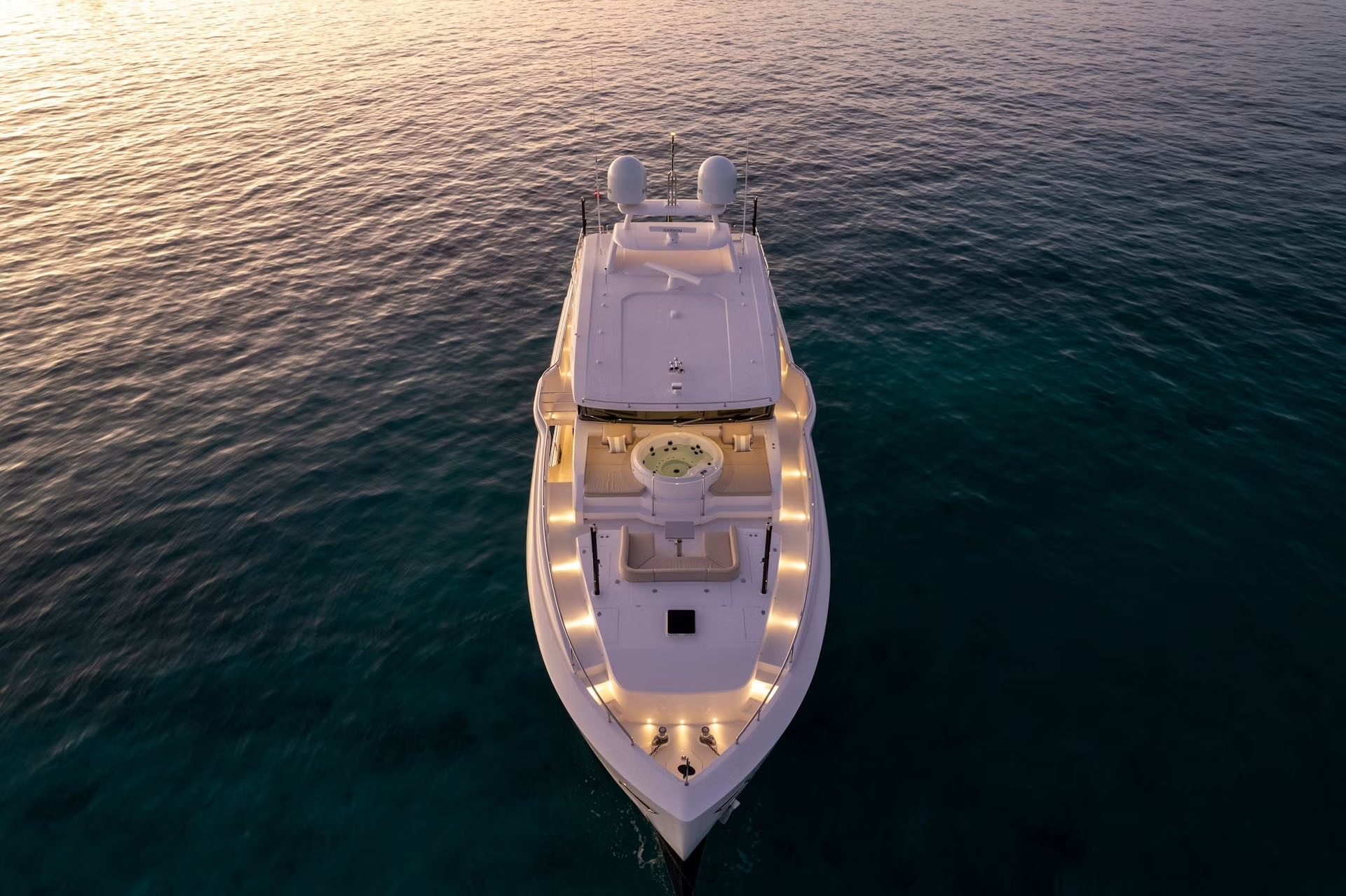 HORIZON 90 in Caribbean — view 8