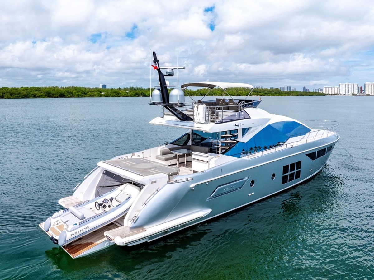 AZIMUT S7 72 in East Coast United States — view 6
