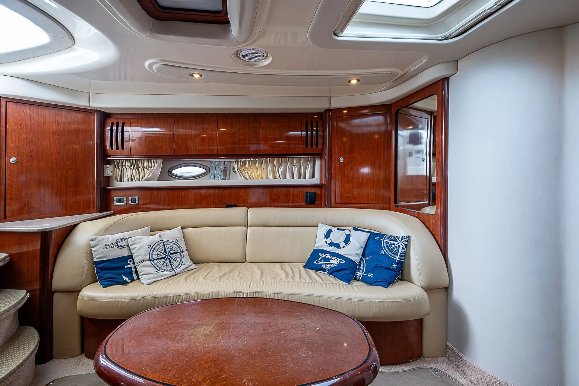 SEA RAY 46 in East Coast United States — view 8