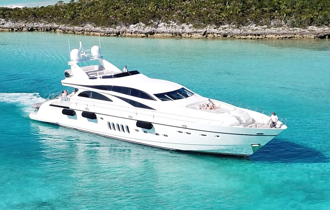 LEOPARD 105 — Leopard Motor Yacht, 32m, charter in East Coast United States