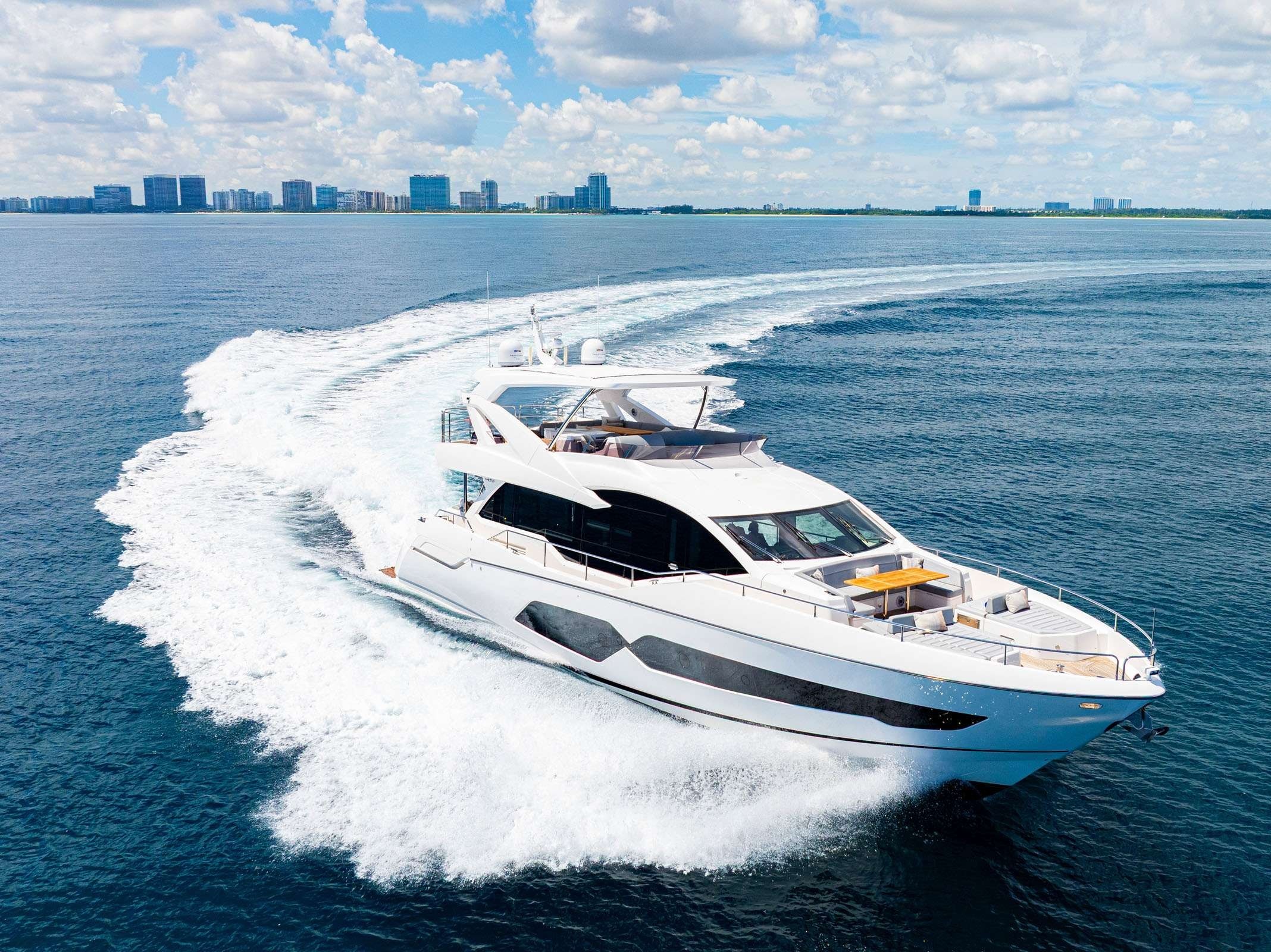 SUNSEEKER 78 in East Coast United States — view 5