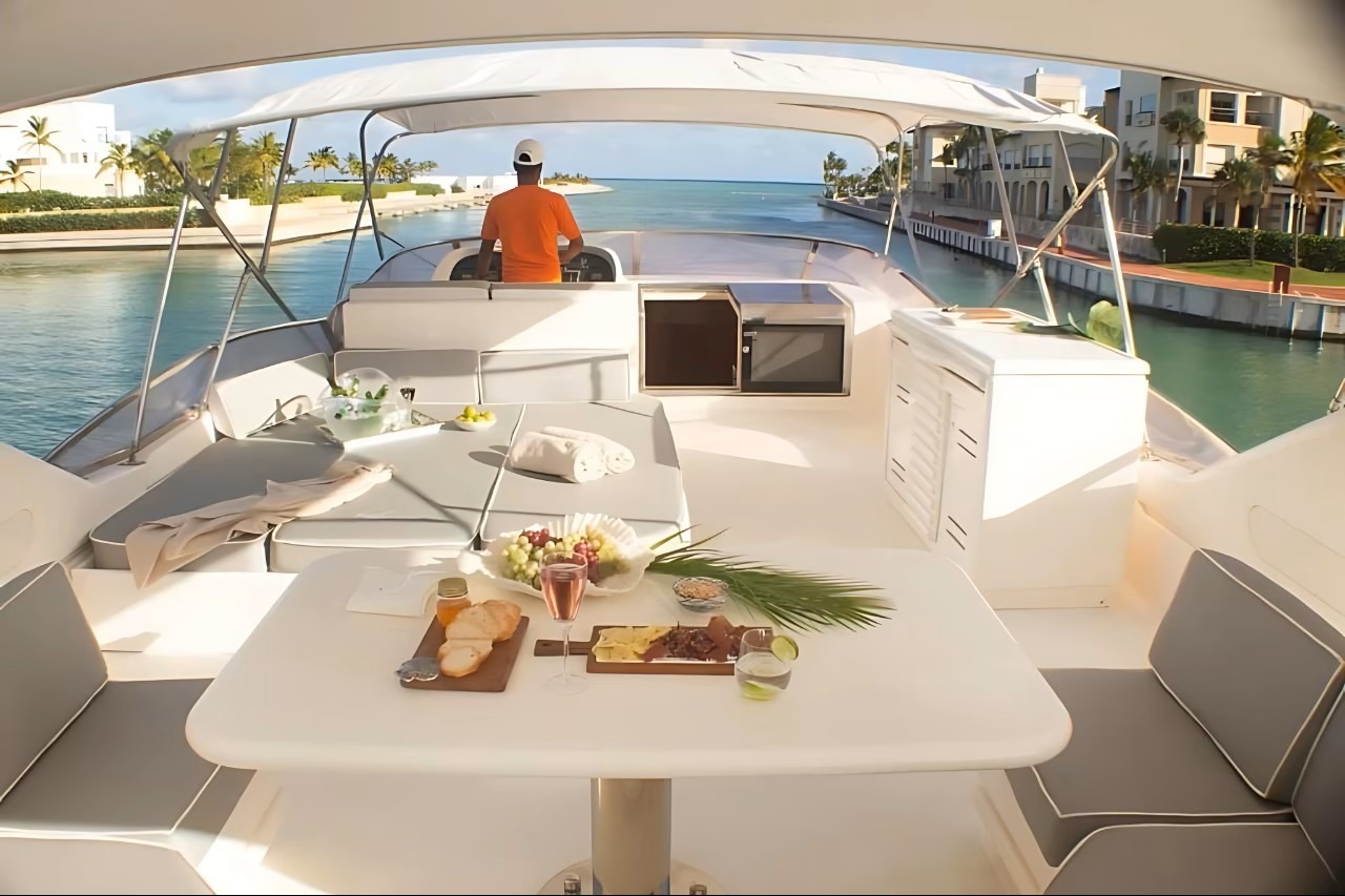 AZIMUT 78 in Caribbean — view 6