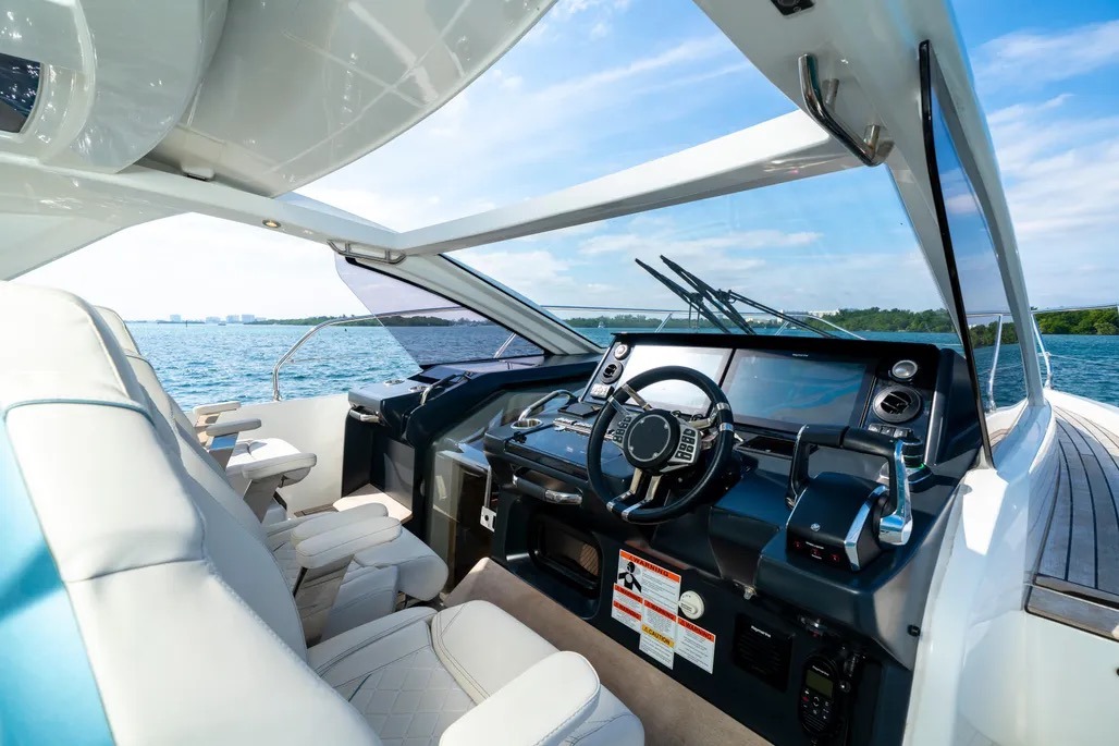JEANNEAU 43 in East Coast United States — view 7