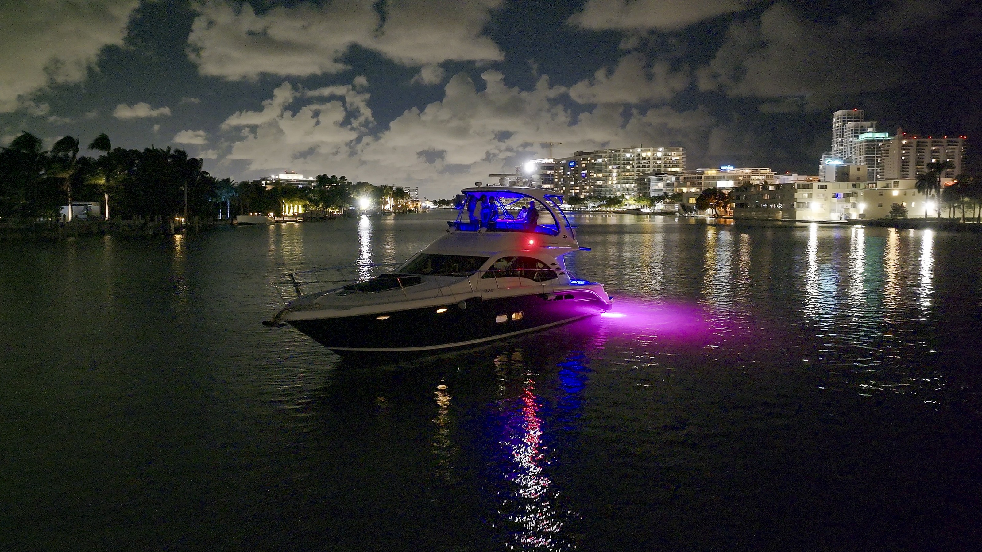 SEARAY 58 in East Coast United States — view 4