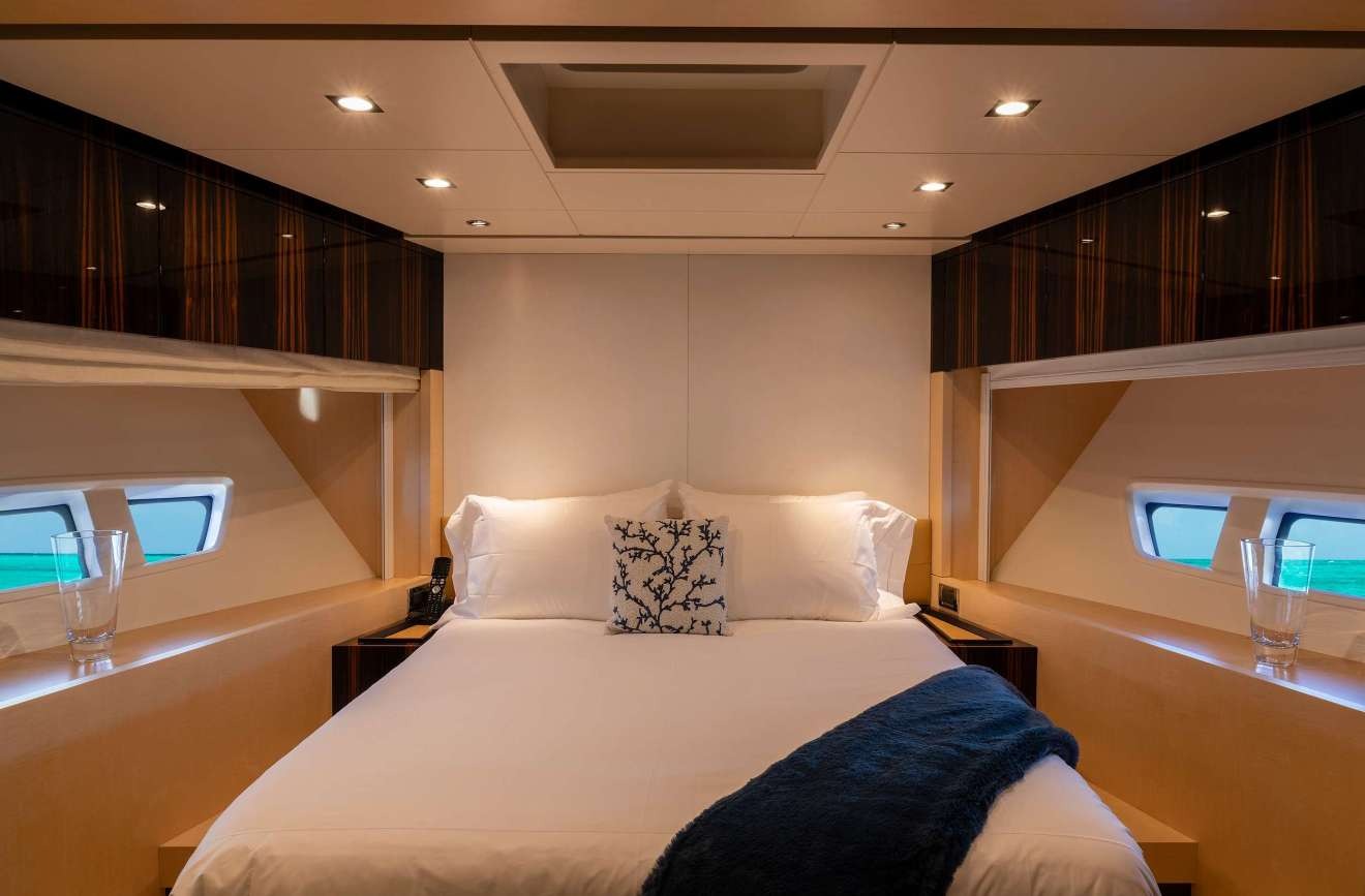 AZIMUT 88 in East Coast United States — view 2