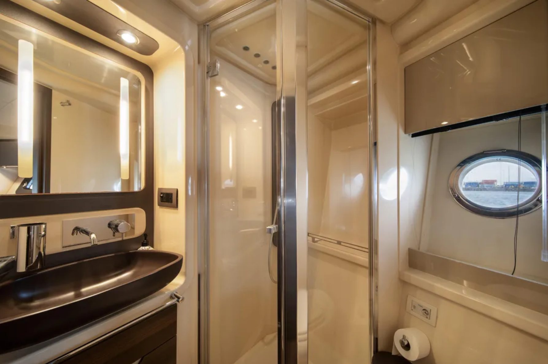 AZIMUT 50 in East Coast United States — view 6