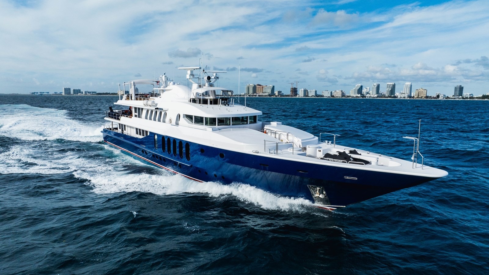 OCEANFAST 165 luxury yacht charter Exumas