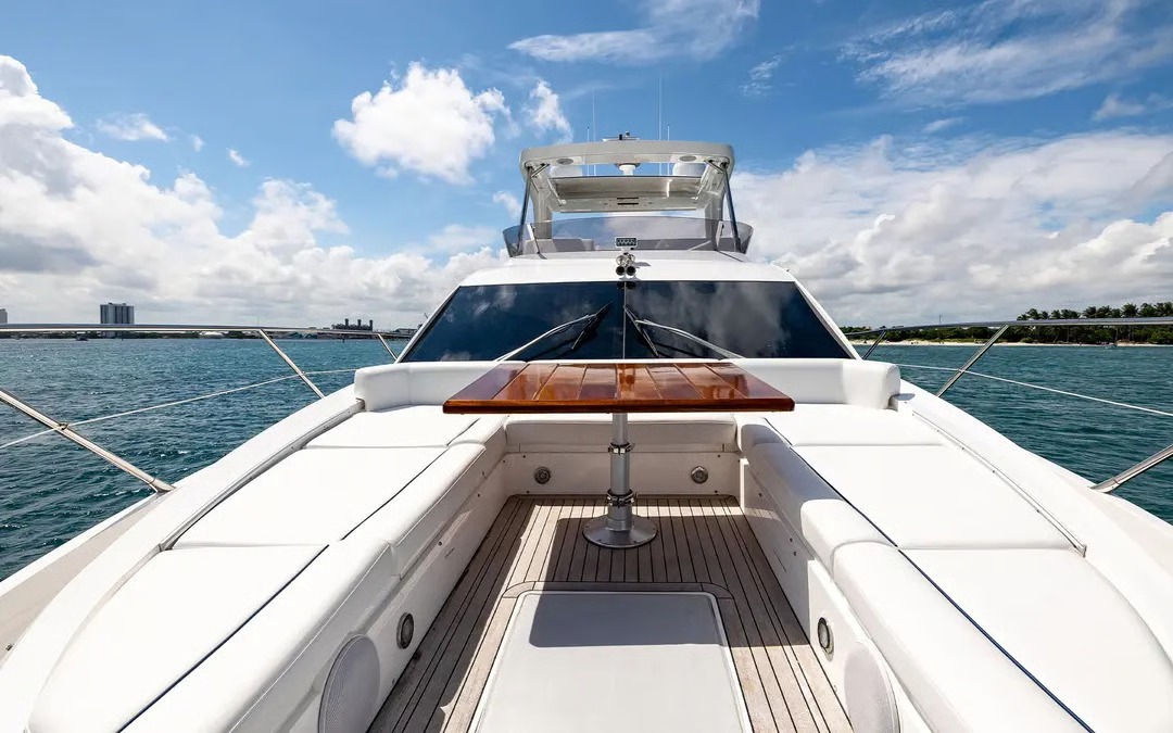 SUNSEEKER 56 in East Coast United States — view 7