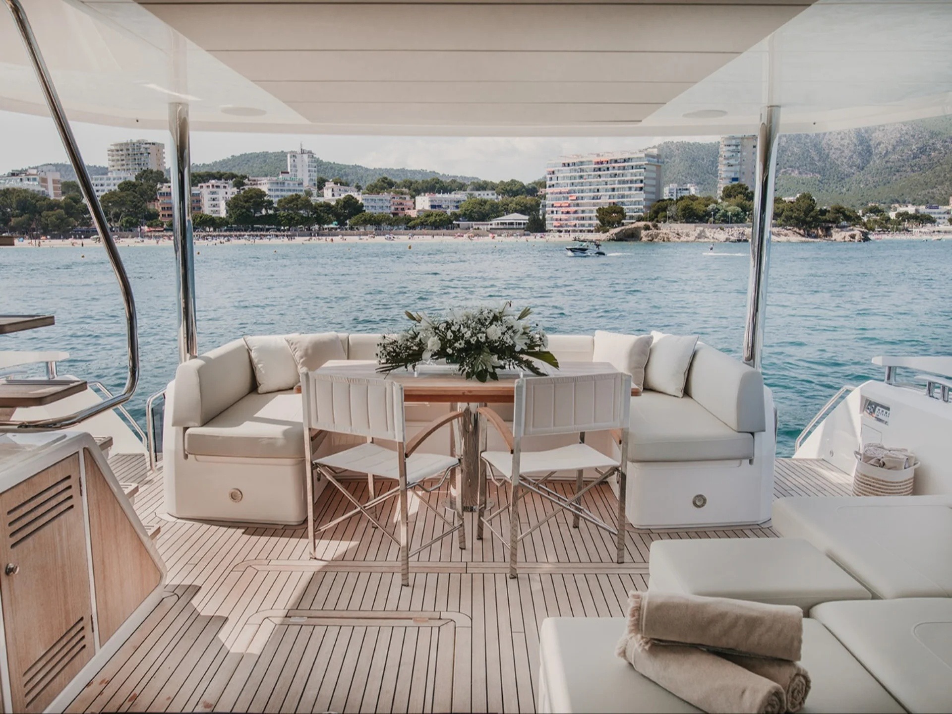 SUNSEEKER 76 in West Mediterranean — view 5