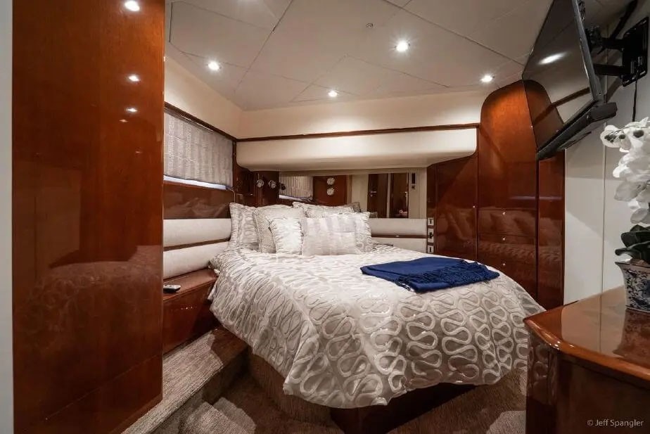 VIKING PRINCESS 70 in East Coast United States — view 6
