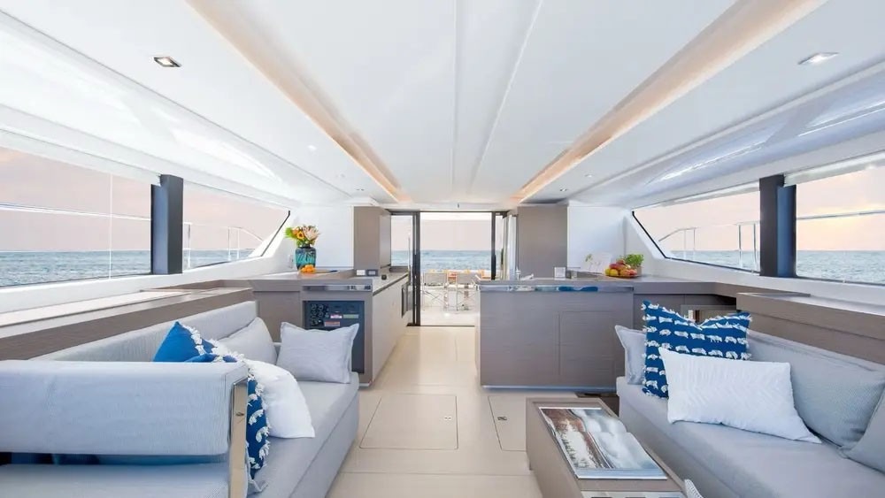 LEOPARD POWER CATAMARAN 46 in East Coast United States — view 4