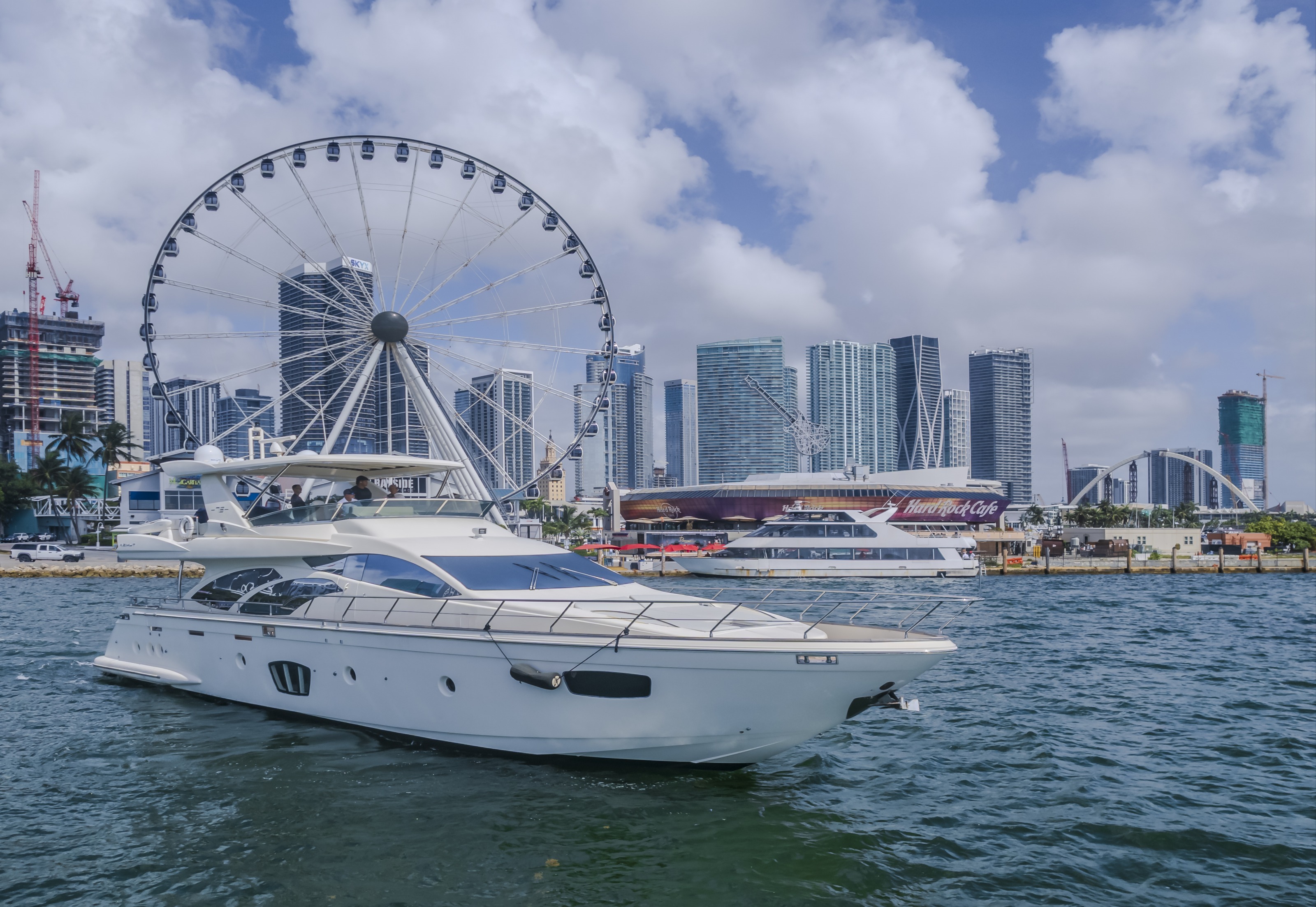 AZIMUT 80 in East Coast United States — view 2