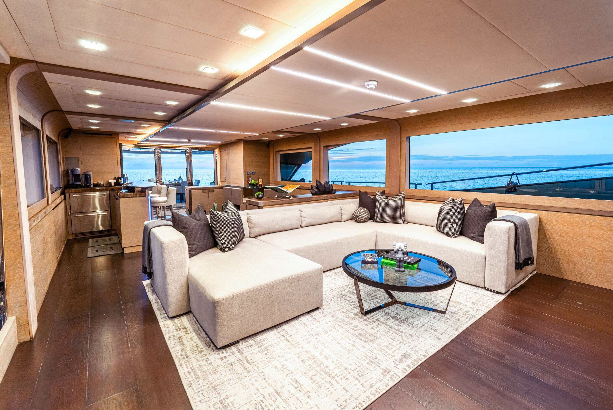 MONTE CARLO 105 in Caribbean — view 5
