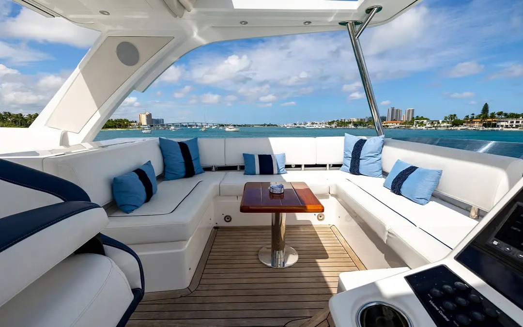 SUNSEEKER 56 in East Coast United States — view 8