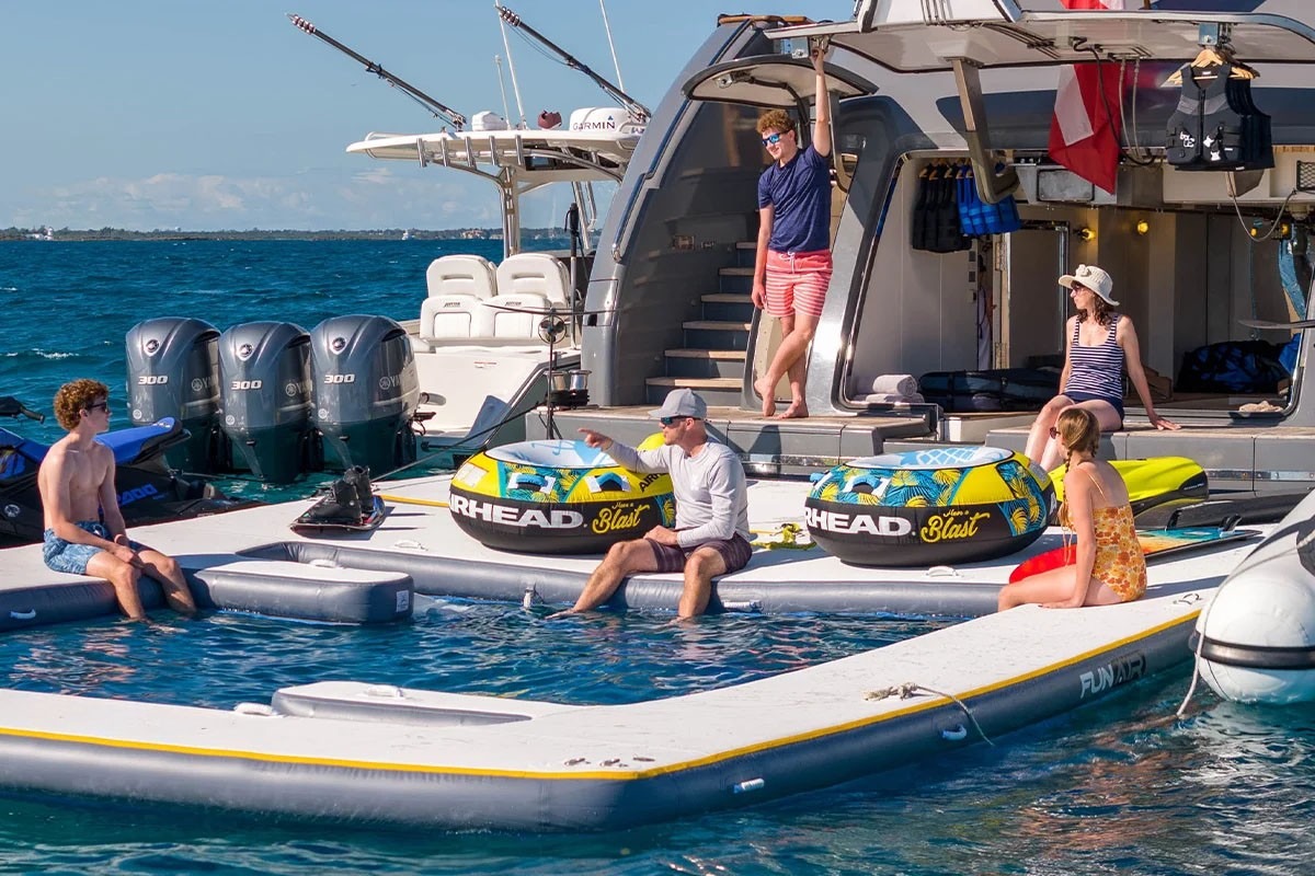 HORIZON 135 in Caribbean — view 4