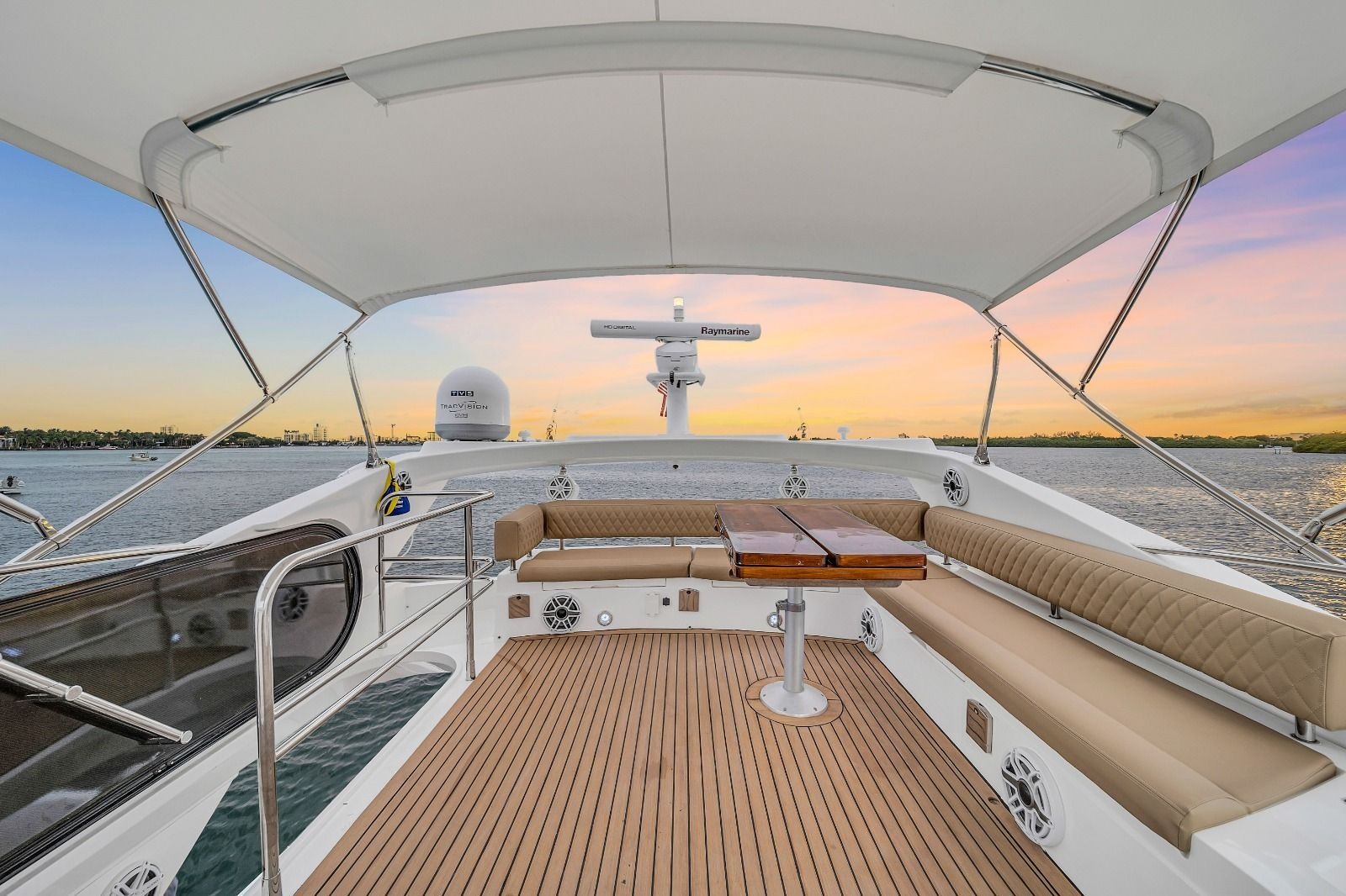 SUNSEEKER 70 in East Coast United States — view 5