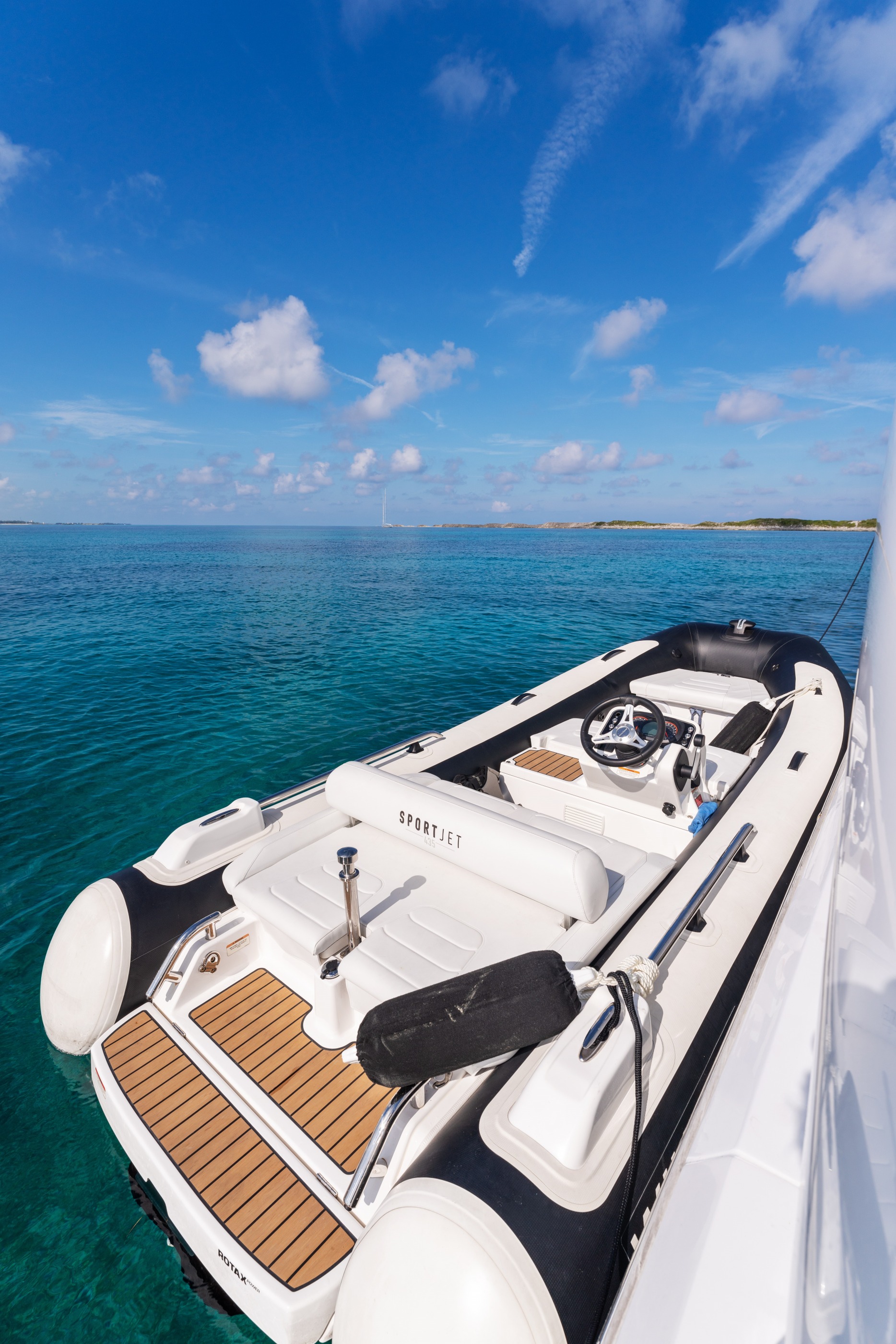 AZIMUT 88 in East Coast United States — view 4
