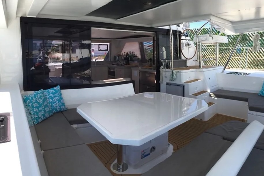 LEOPARD 45 in Caribbean — view 4