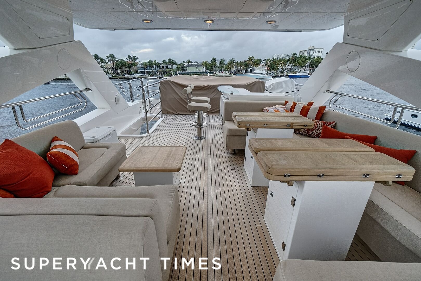 SUNSEEKER MANHATTAN 88 in East Coast United States — view 8