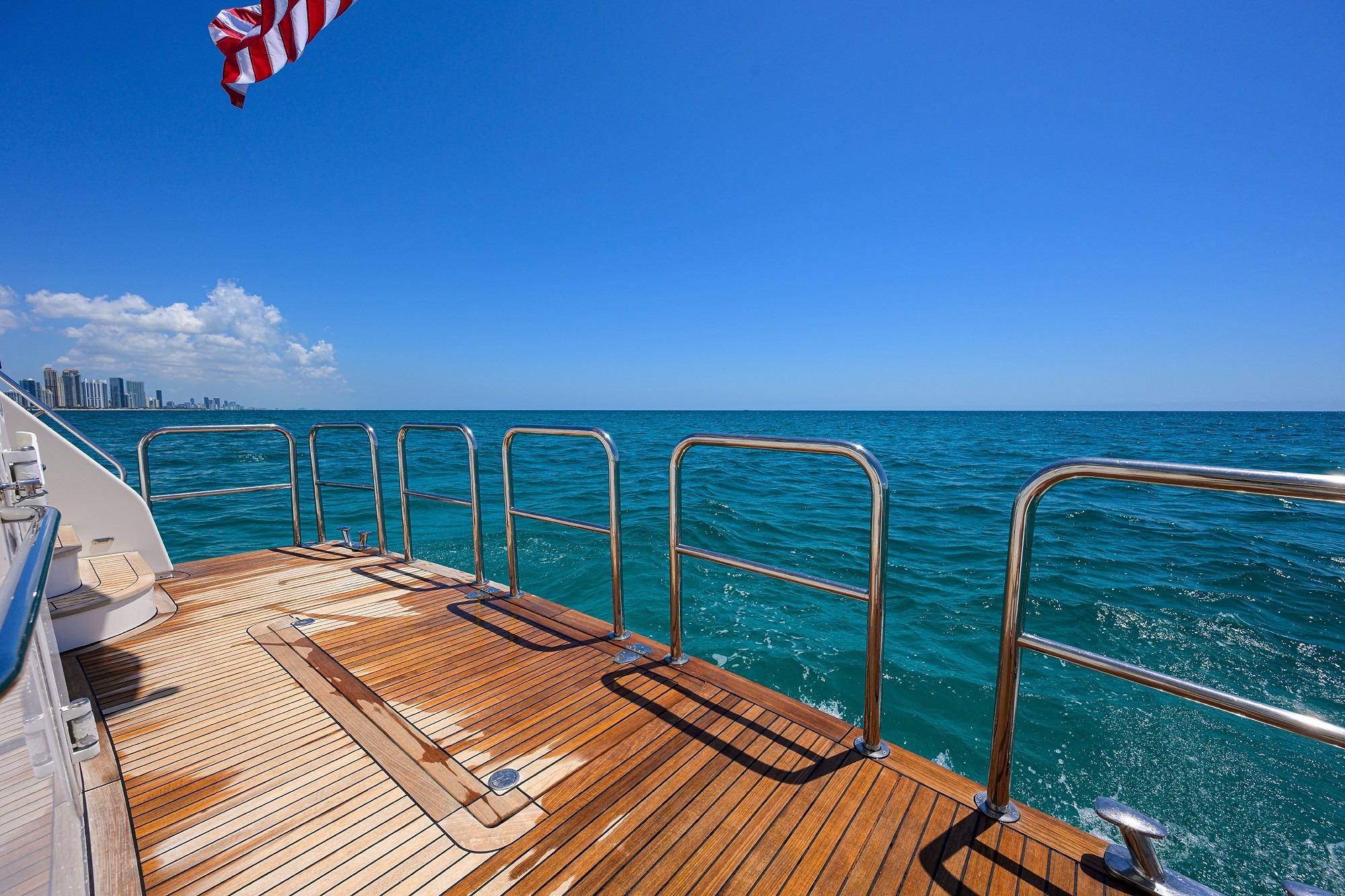 PACIFIC MARINER 85 in East Coast United States — view 5