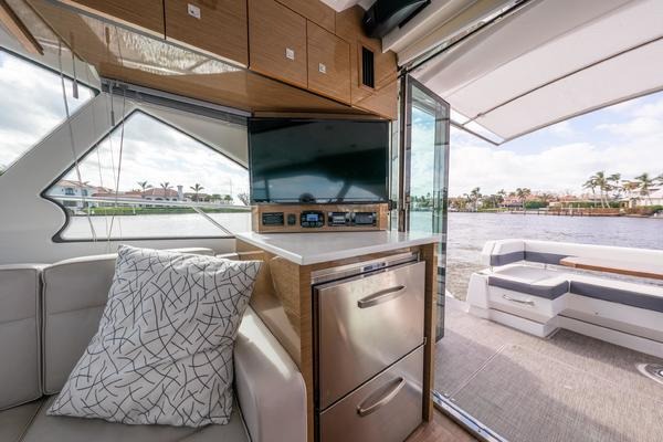 CRUISERS YACHT 50 in Caribbean — view 5