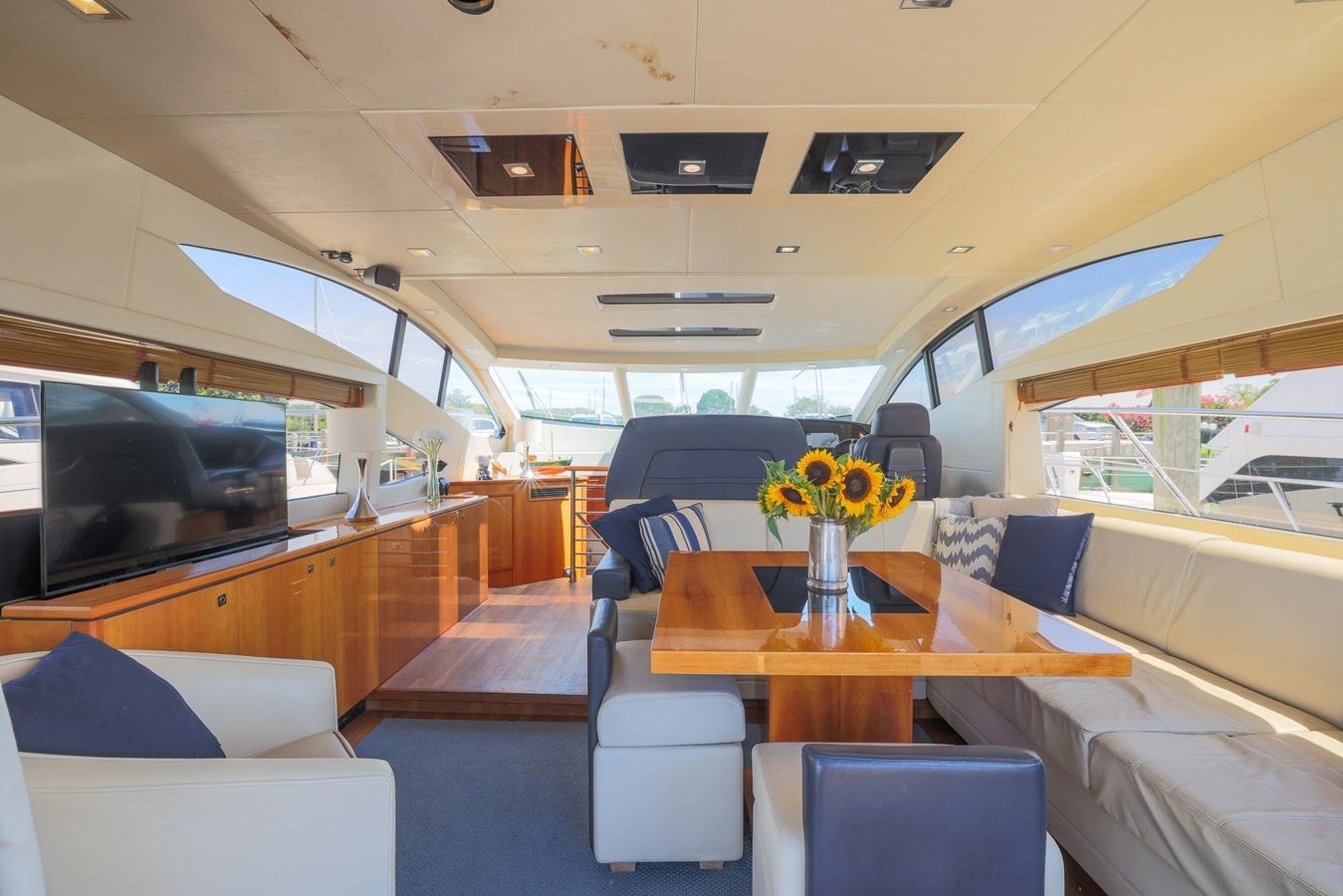 SUNSEEKER 64 in East Coast United States — view 6