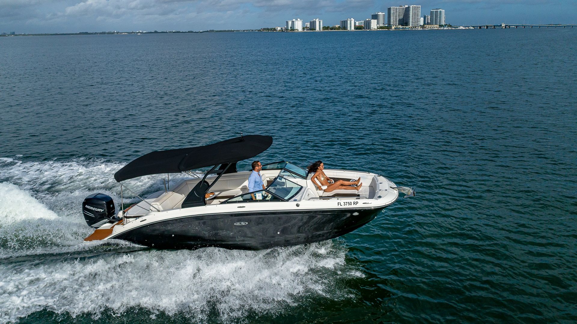 SDX SEA RAY 29 in East Coast United States — view 2